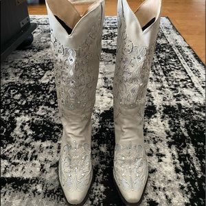 Rhinestone boot- bought on like - too big for me - size 38